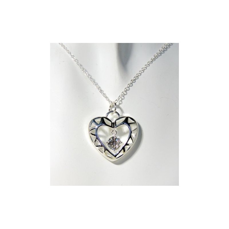 Collier en argent 925 avec un pendentif en forme de cœur et cristal blanc transparent