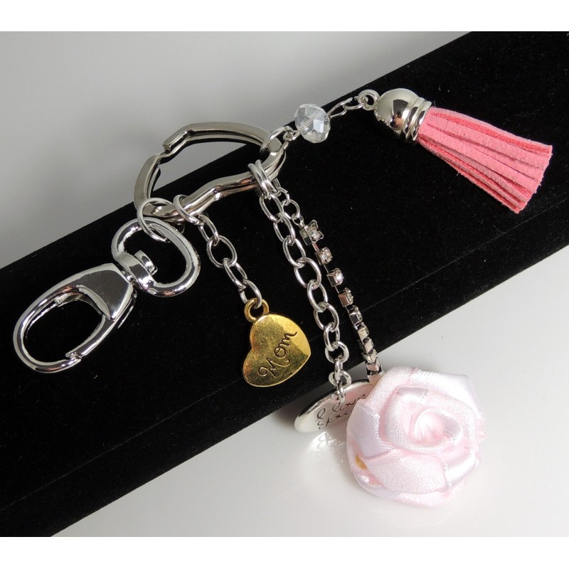 Porte-clés femme coeur métal fleur soie rose