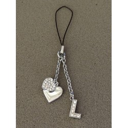 Bijou de sac en métal argenté personnalisé avec l'initiale L et des petits cœurs