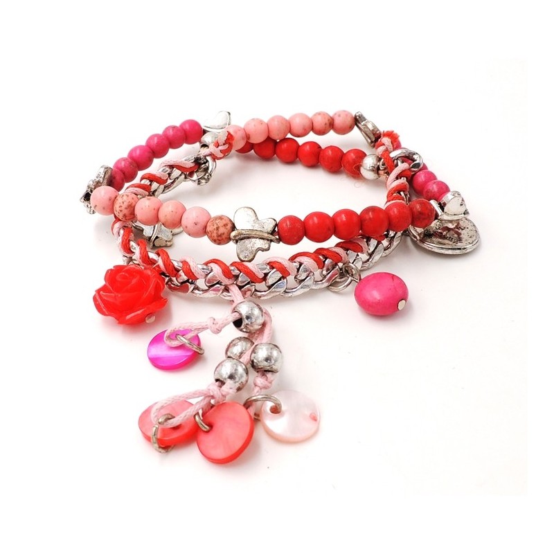 Bracelet en métal argenté, cordons rouges et roses, perles et breloques
